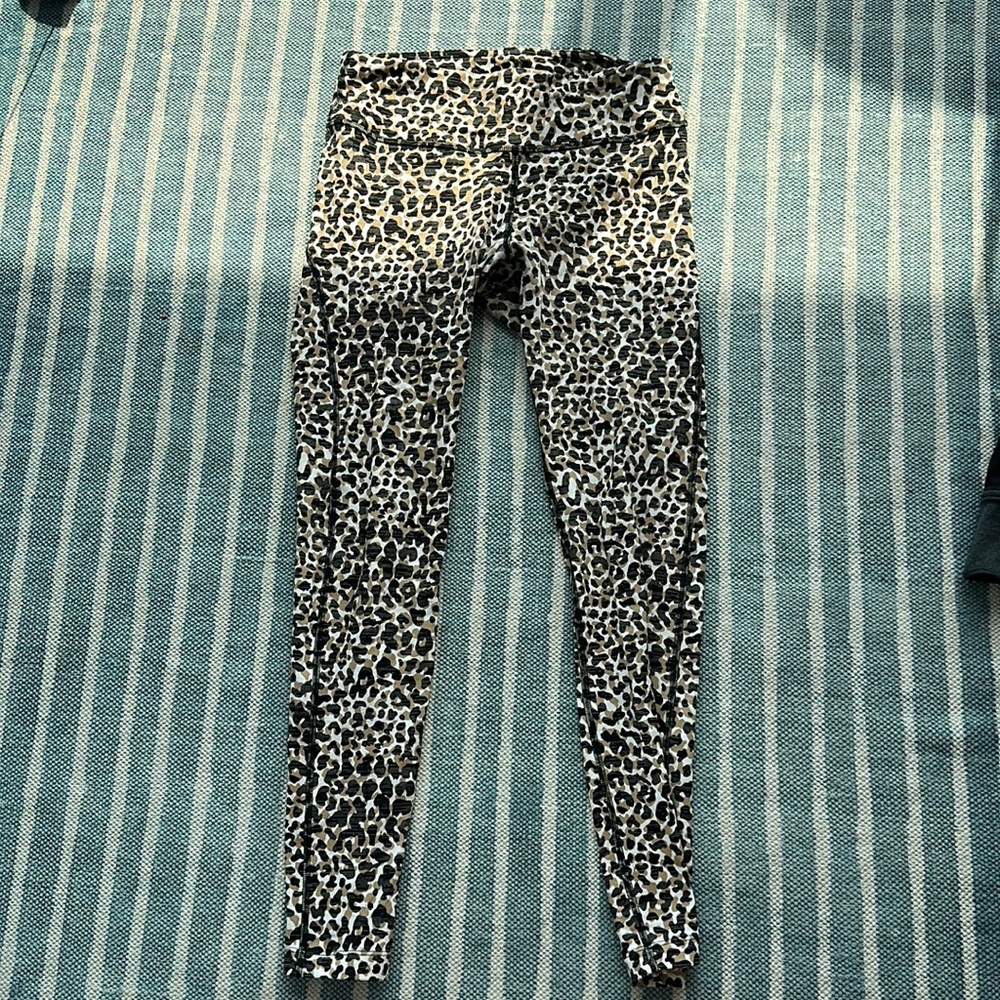 Outdoor voices leggings size small leopard